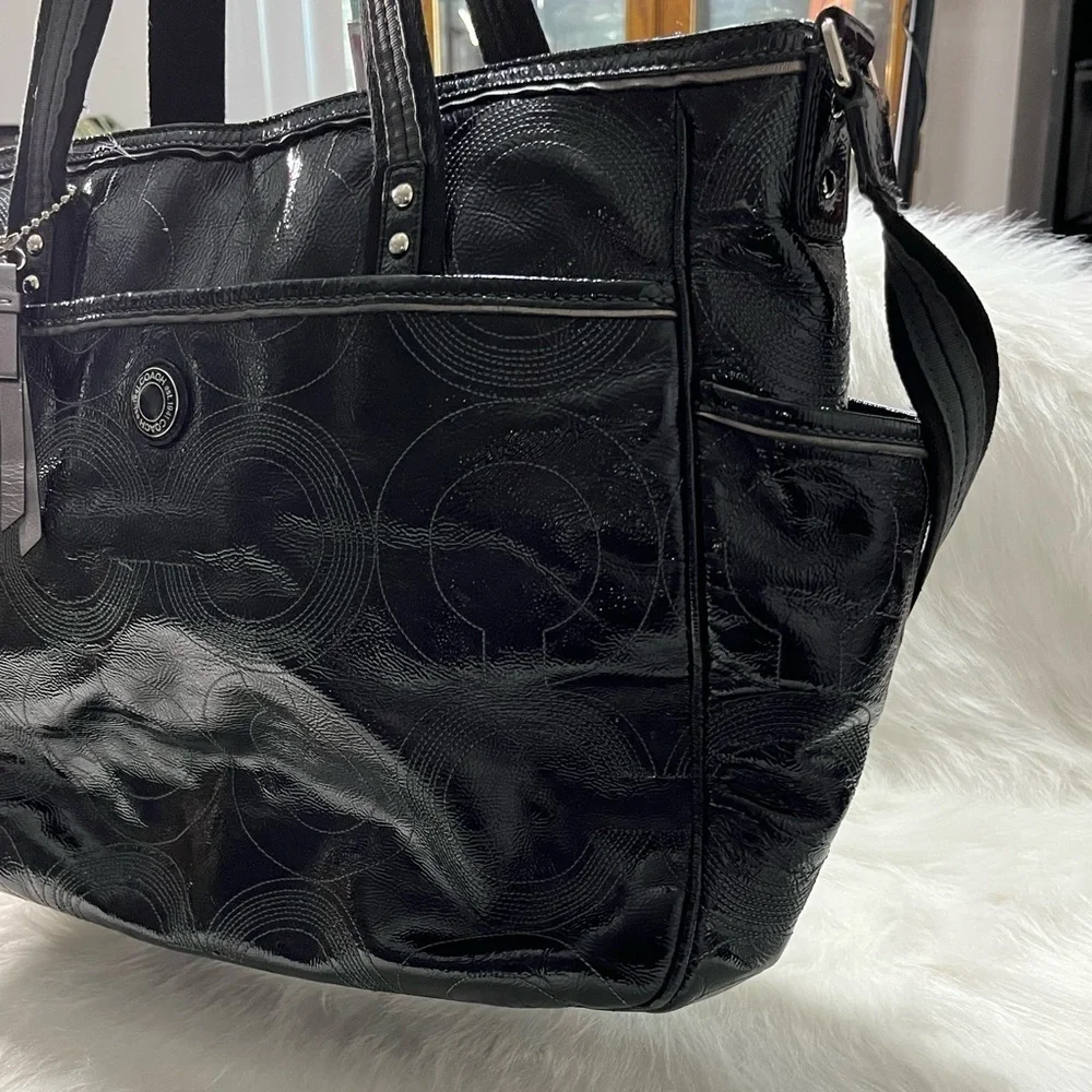 coach signature